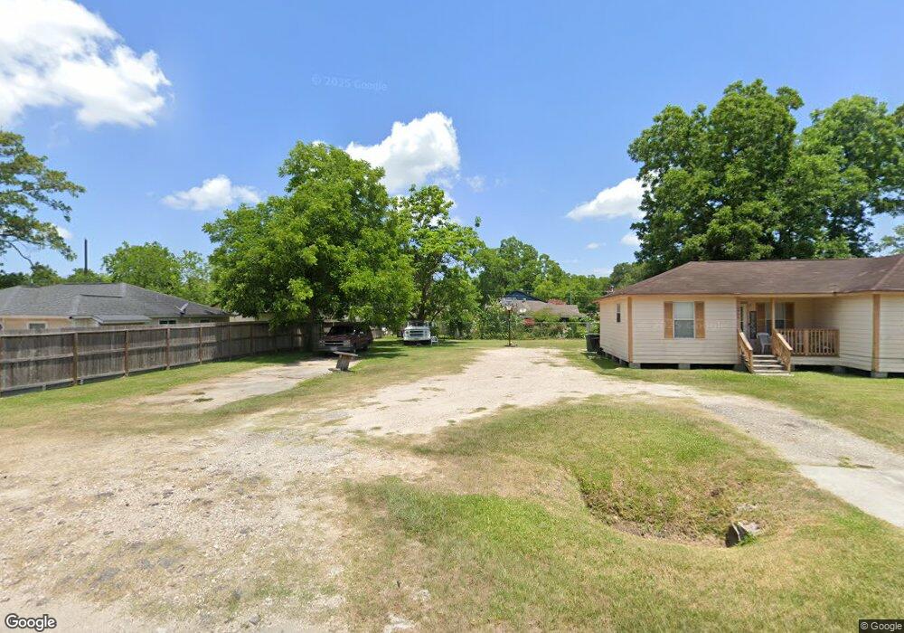 2470 Areba St, Houston, TX 77091 - photo 1