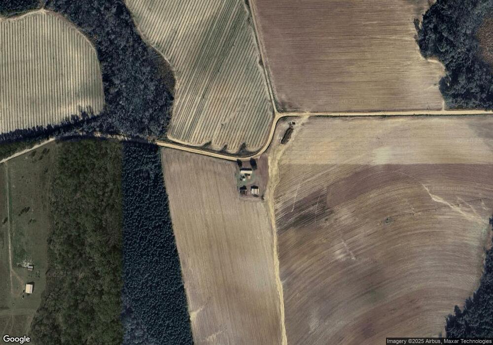 210 W E Hart Rd, Moultrie, GA 31788 - photo 1