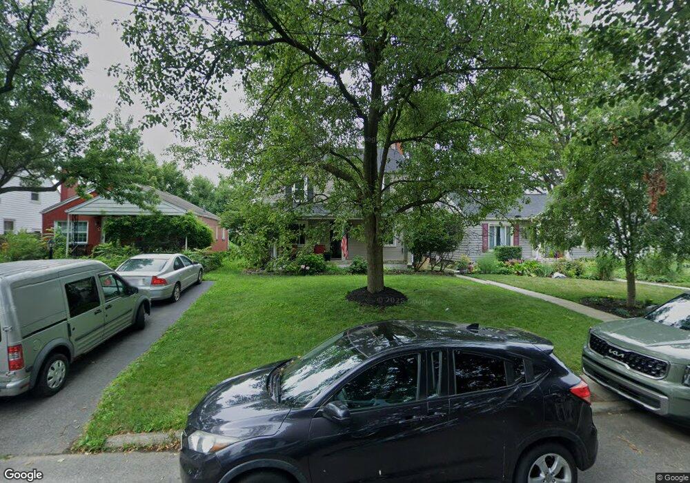 657 E Jeffrey Place, Columbus, OH 43214 - photo 1