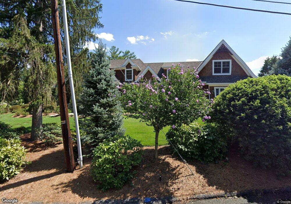 872 Pines Lake Dr W, Wayne, NJ 07470 - photo 1