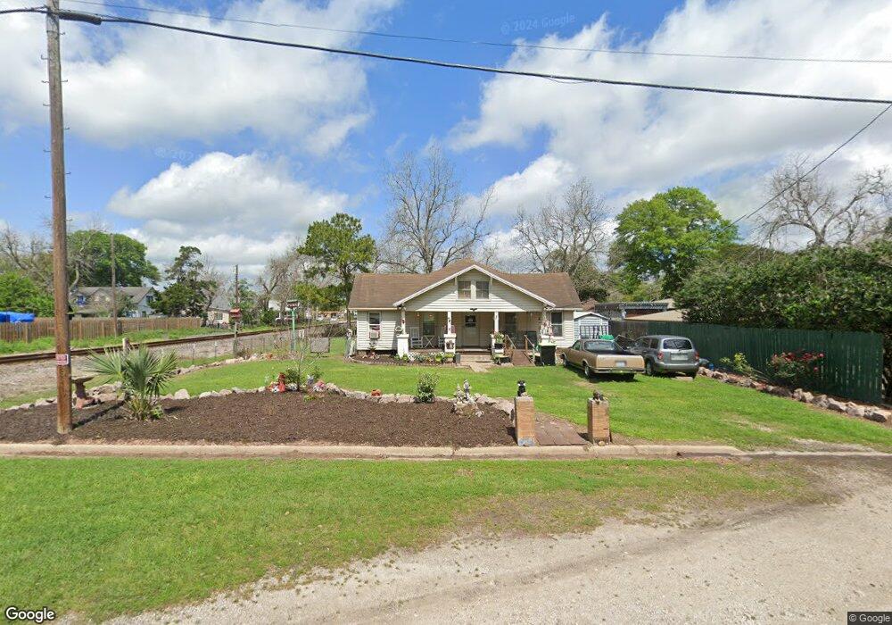 2101 3rd St, Bay City, TX 77414 - photo 1