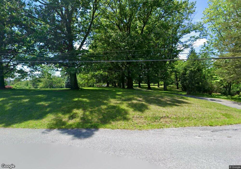 3252 Grist Mill Rd, Orefield, PA 18069 - photo 1