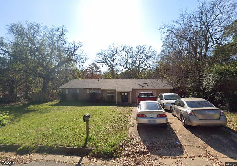 1032 Powers Dr, Tyler, TX 75701 - photo 1