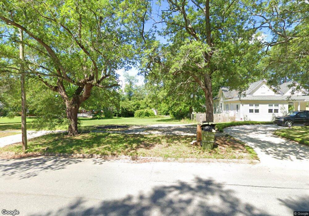 1213 Fair St, Camden, SC 29020 - photo 1