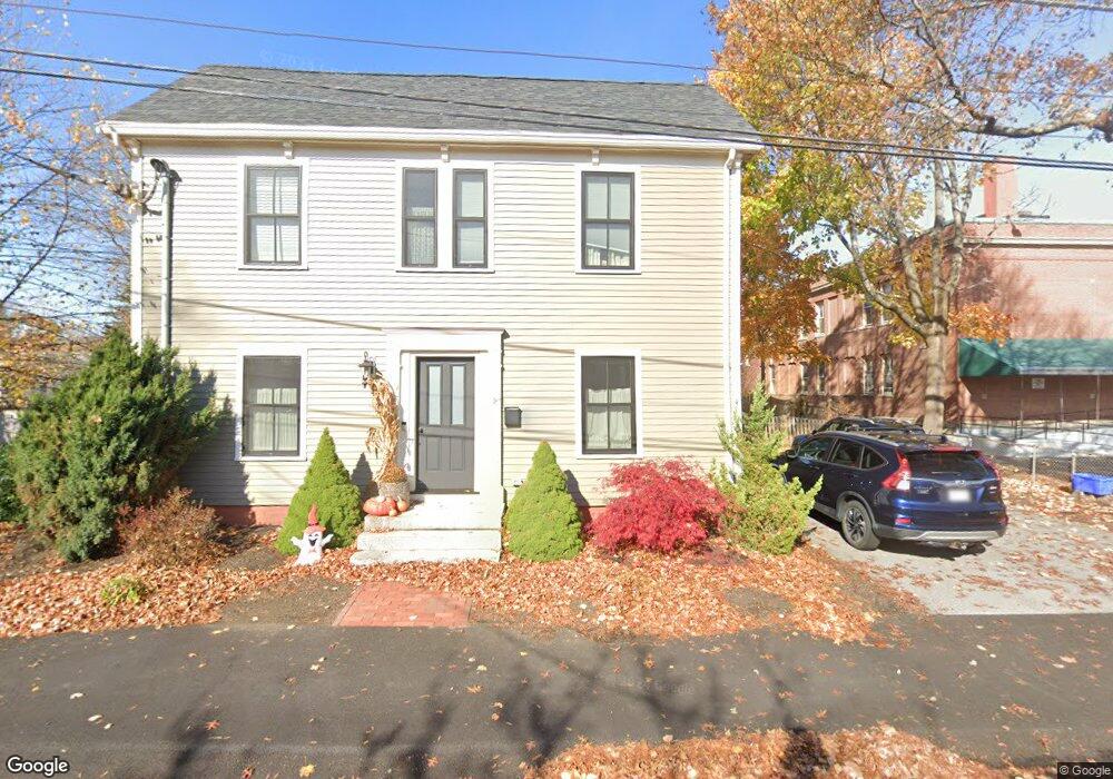 24 Willow Ave, Newburyport, MA 01950 - photo 1