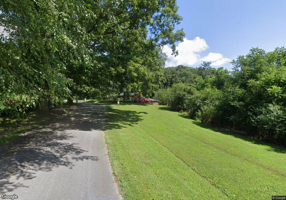 576 Sutton Rd, Ellijay, GA 30540 - photo 1