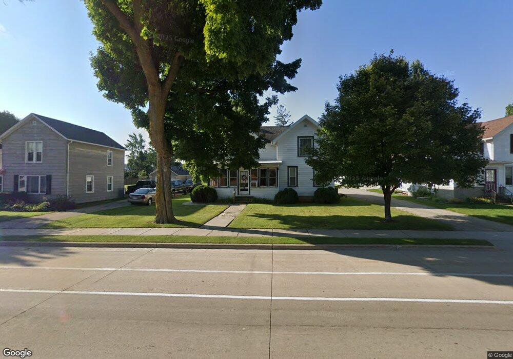 121 W Main St, Waupun, WI 53963 - photo 1
