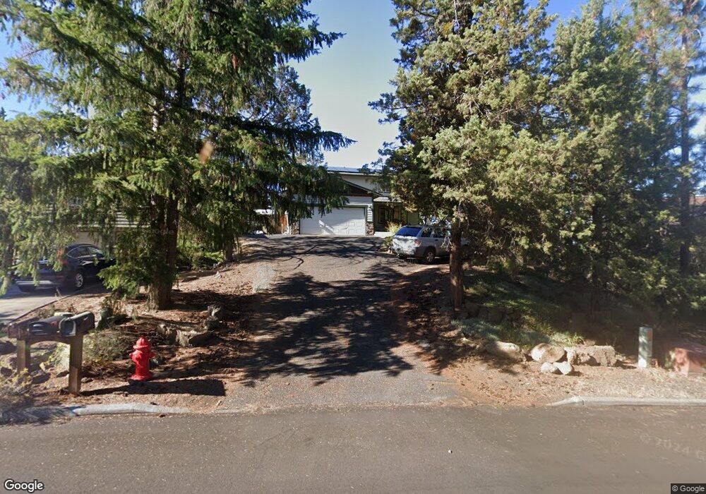 2907 NE Lotno Dr, Bend, OR 97701 - photo 1