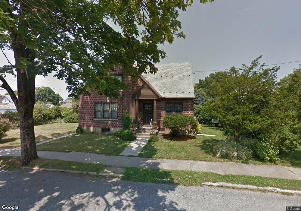 227 E Walnut St, Palmyra, PA 17078 - photo 1