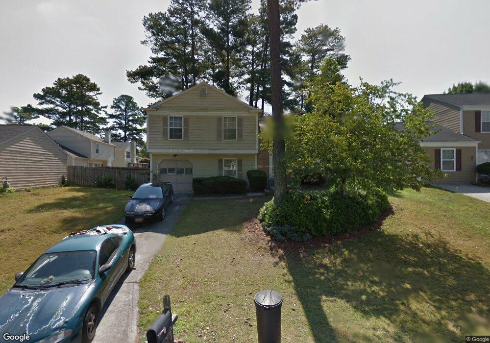 1948 Longwood Ct unit 2, Lithonia, GA 30058 - photo 1