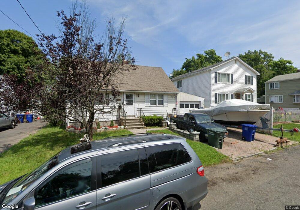 166 Grandview Ave, Bridgeport, CT 06606 - photo 1