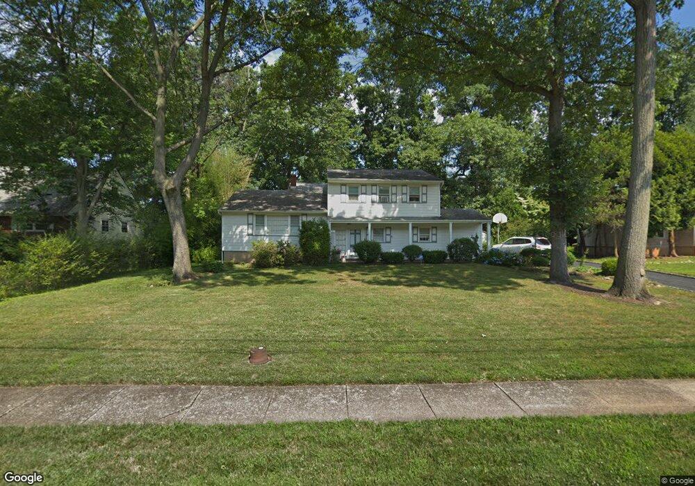 69 Fairview Rd, Clark, NJ 07066 - photo 1