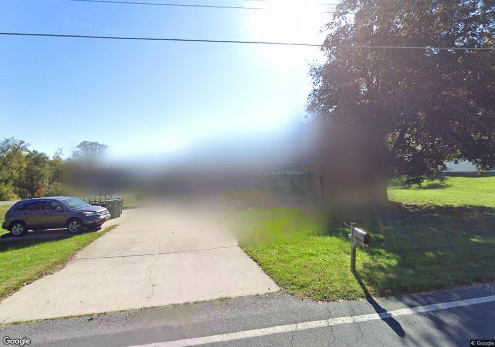 5871 Oakland Rd, Sykesville, MD 21784 - photo 1