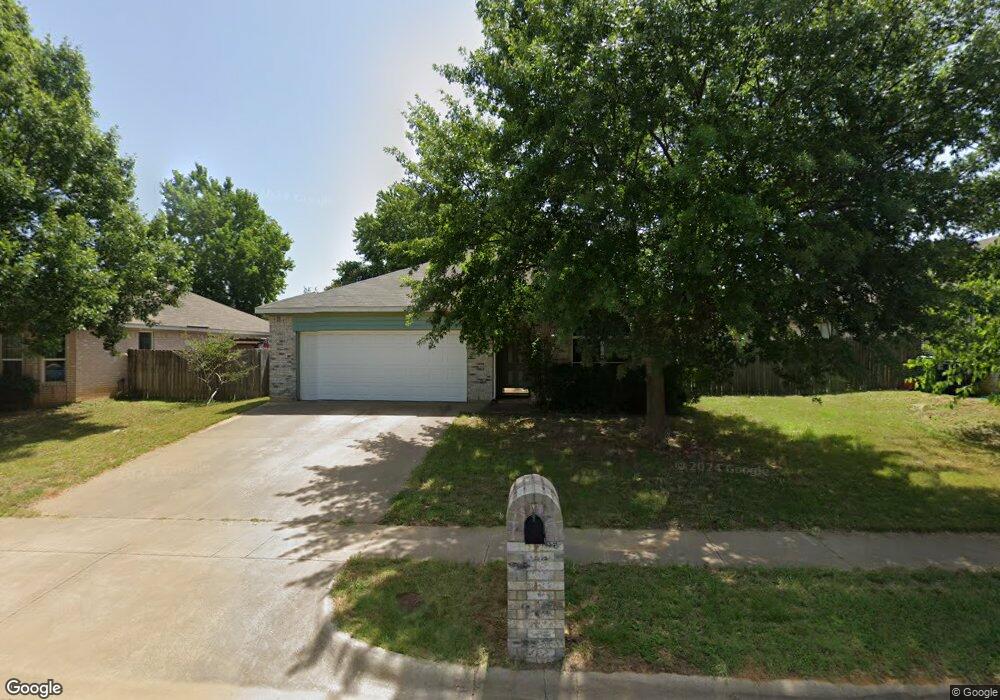 3925 Parkhaven Dr, Denton, TX 76210 - photo 1