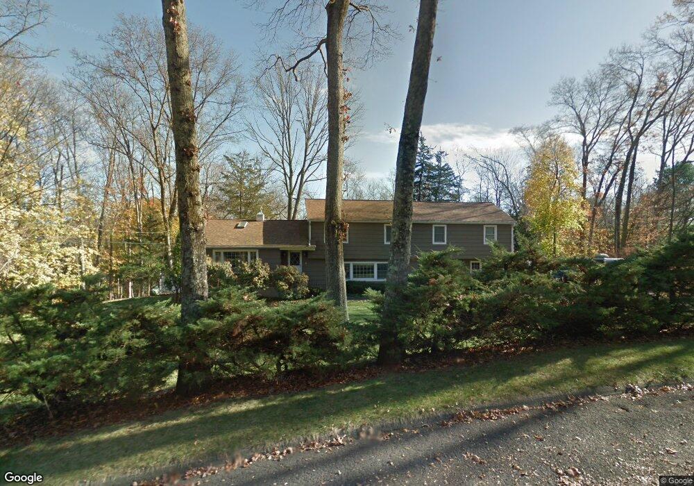 18 Greenhill Rd, Norwalk, CT 06850 - photo 1