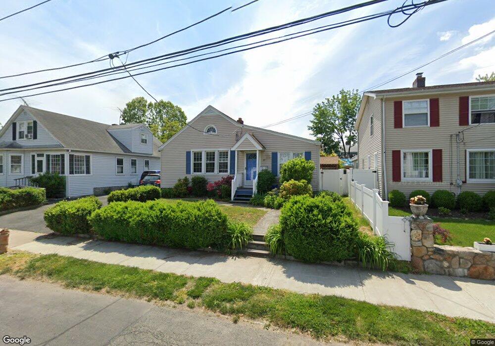 35 Strand St, Bridgeport, CT 06606 - photo 1