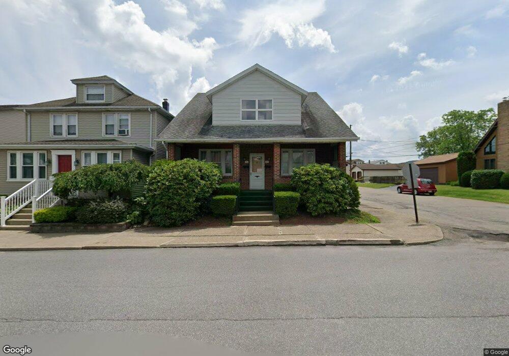 400 Carleton Ave, Hazleton, PA 18201 - photo 1