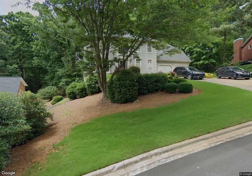 2090 Azalea Dr, Roswell, GA 30075 - photo 1