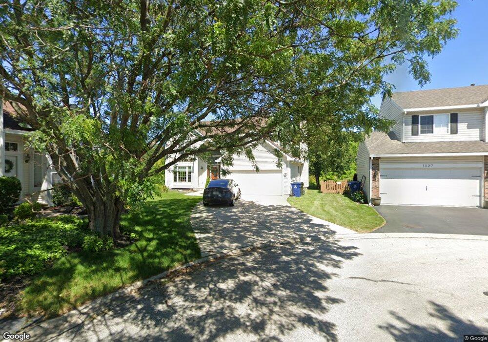 1323 Lazy Hollow Ct, Naperville, IL 60565 - photo 1