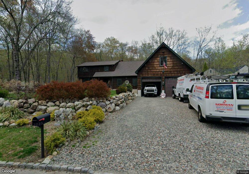 35 Seminole Dr, Ringwood, NJ 07456 - photo 1