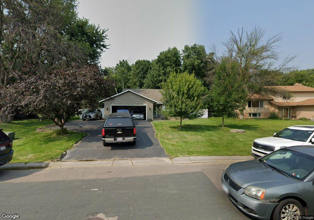 11464 100th Place N, Maple Grove, MN 55369 - photo 1