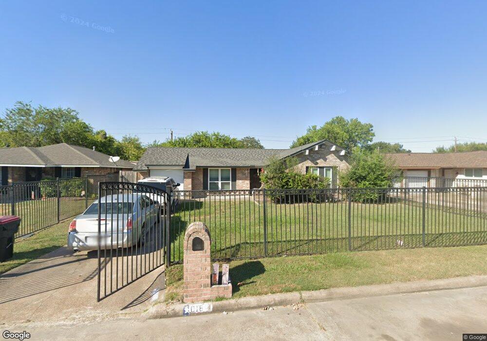 1018 Pilot Point Dr, Houston, TX 77038 - photo 1