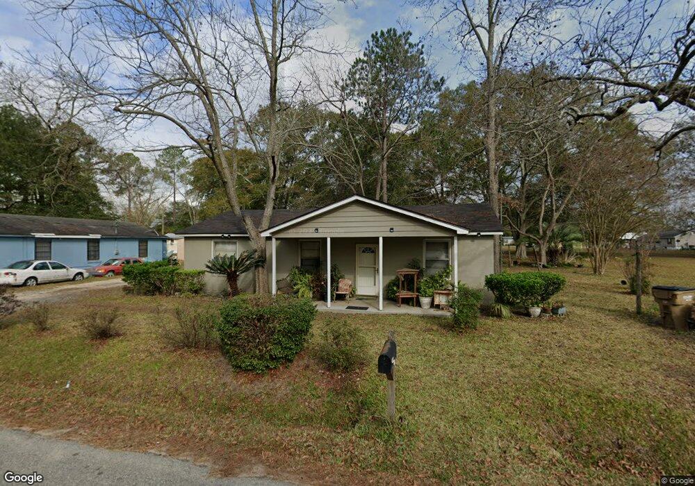 611 Whiddon St, Tifton, GA 31794 - photo 1