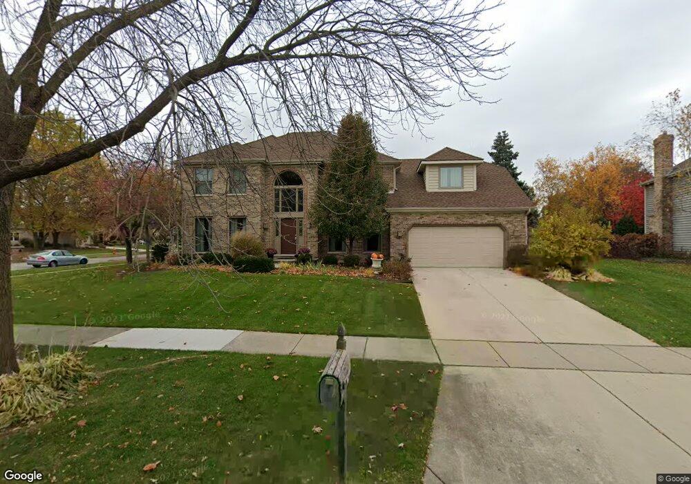401 Dilorenzo Dr, Naperville, IL 60565 - photo 1