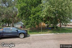 515 E Milton St, Canton, SD 57013