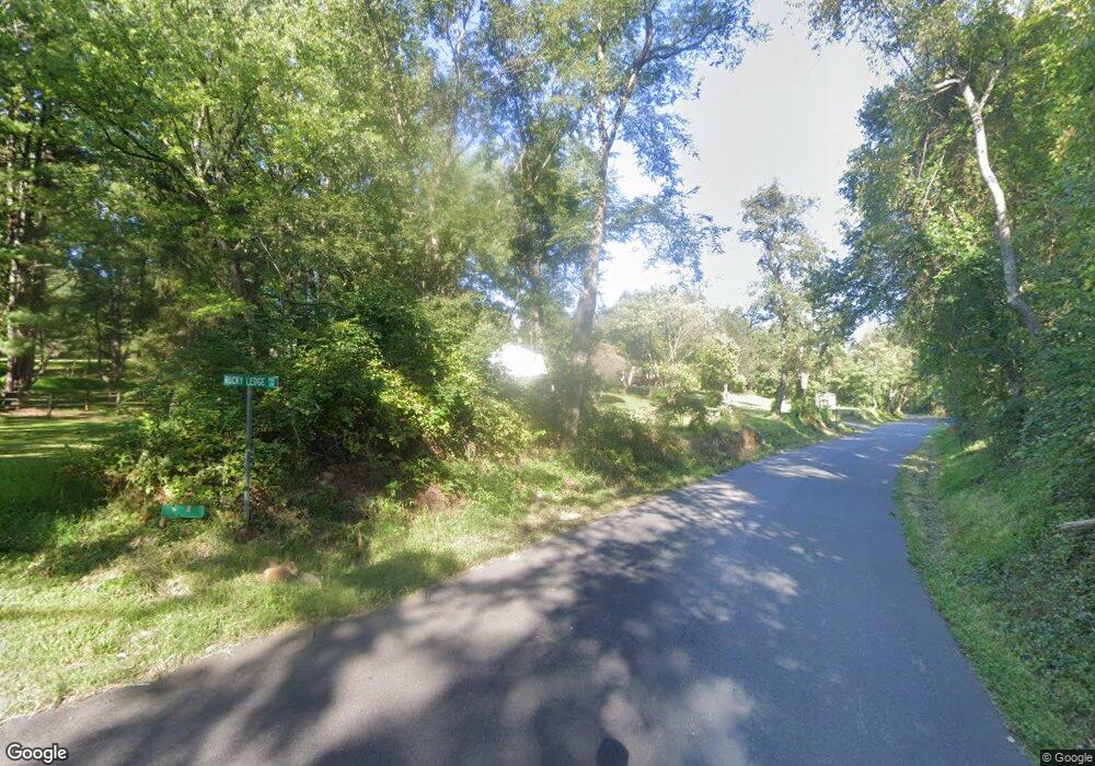 8 Rocky Ledge Ln, Sperryville, VA 22740 - photo 1