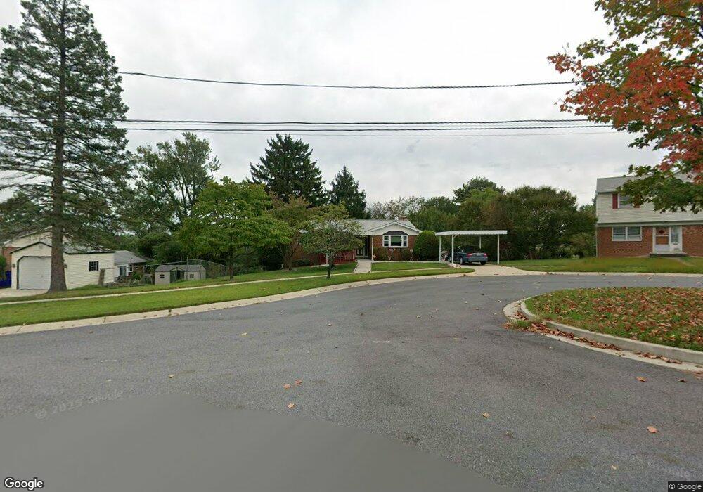 13702 Frankfort Ct, Rockville, MD 20853 - photo 1