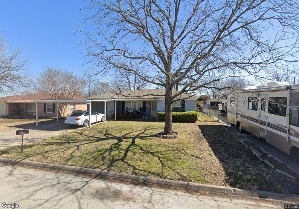 621 Ala Dr, Fort Worth, TX 76108 - photo 1