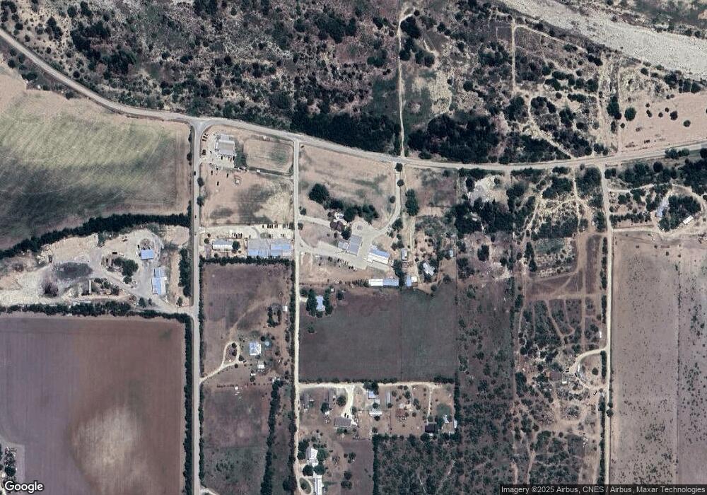 186 County Road 442, Hondo, TX 78861 - photo 1