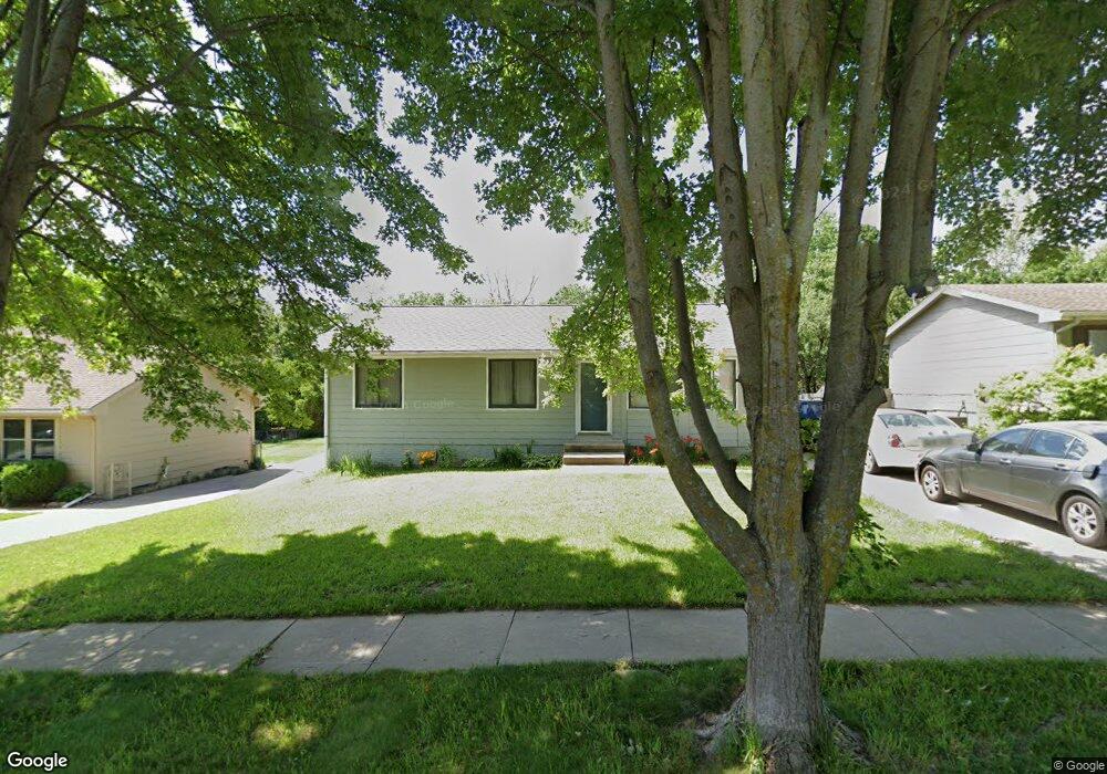 1617 E Creston Ave, Des Moines, IA 50320 - photo 1