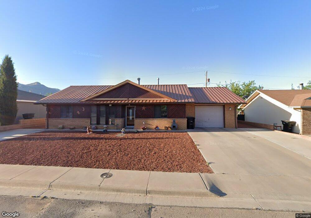 816 Azelia St, Alamogordo, NM 88310 - photo 1