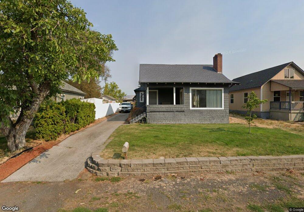 805 1/2 E 7th St, the Dalles, OR 97058 - photo 1