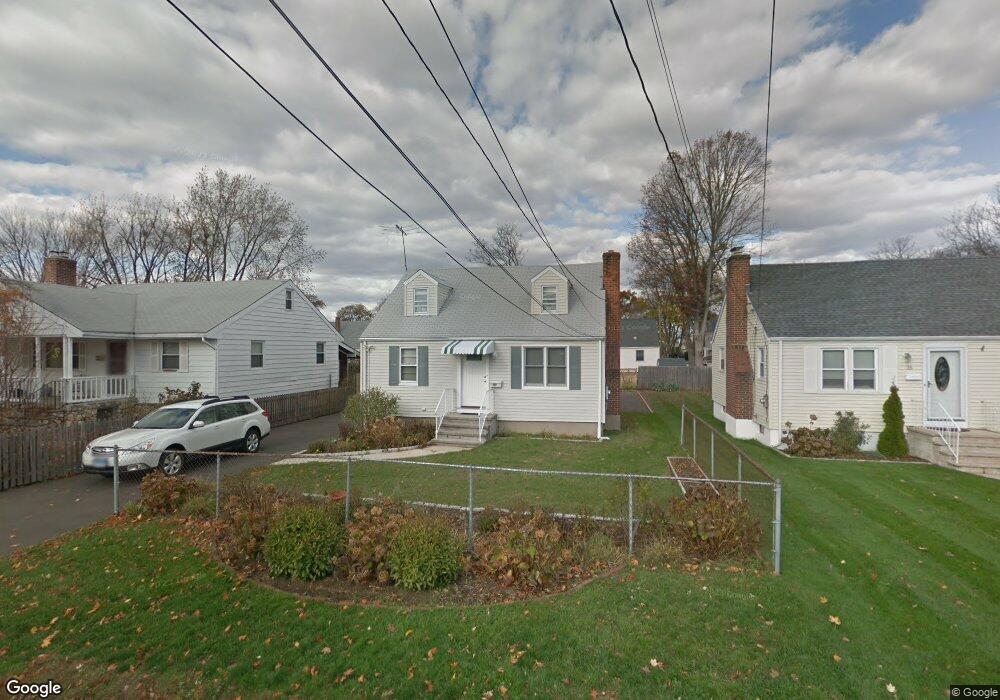 33 Neptune Ave, Norwalk, CT 06854 - photo 1