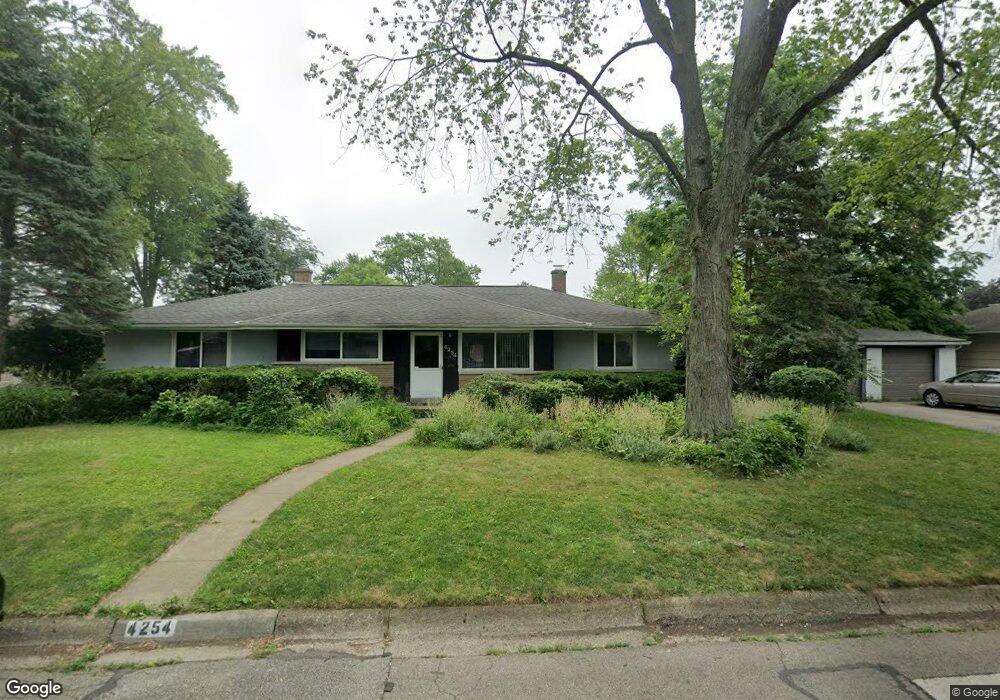 4254 Eastlea Dr, Columbus, OH 43214 - photo 1