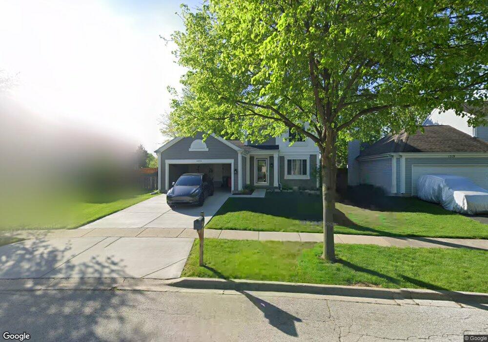 1321 Eastwood Dr unit 4, Aurora, IL 60506 - photo 1