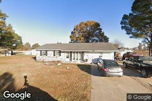 823 E 7th St, Rector, AR 72461