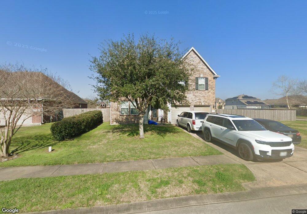 2161 Colonial St, Alvin, TX 77511 - photo 1