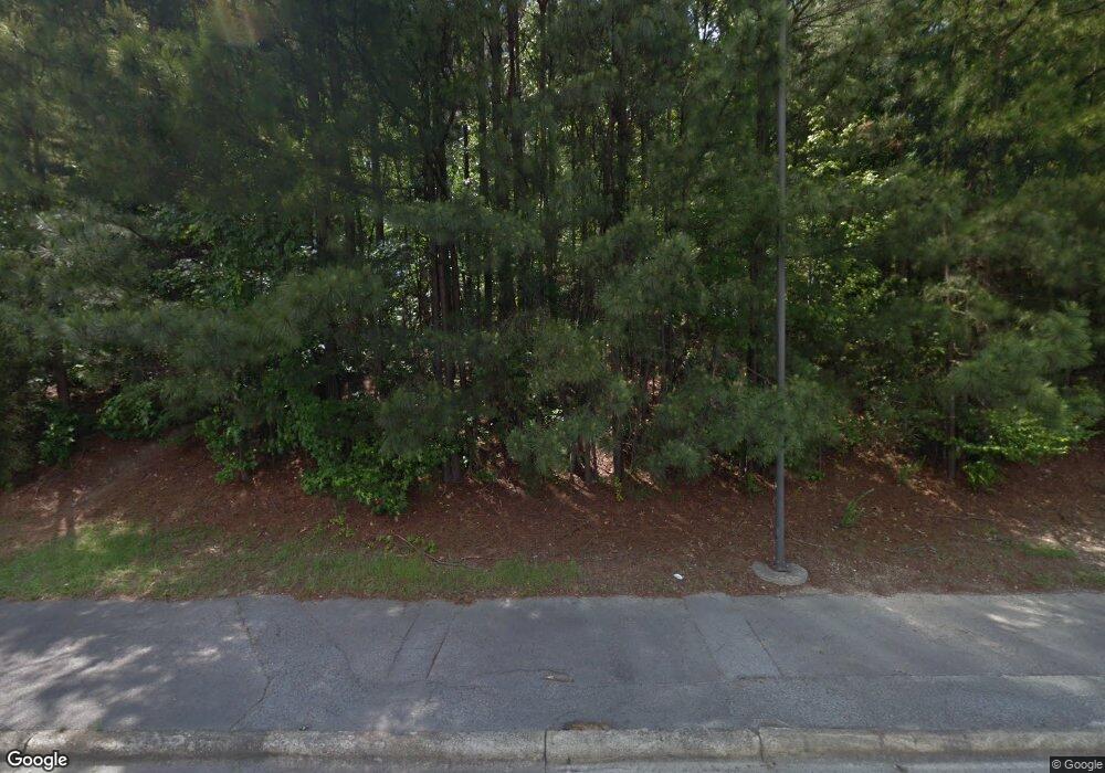 900 Lake Raleigh Rd, Raleigh, NC 27606 - photo 1