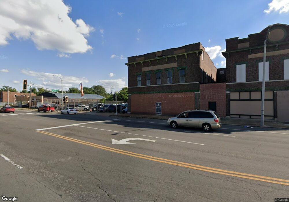 4900 Natural Bridge Ave, Saint Louis, MO 63115 - photo 1