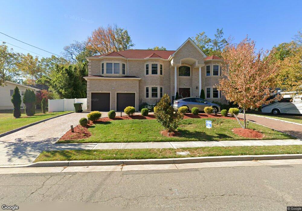 31 Jonathan Dr, Edison, NJ 08820 - photo 1