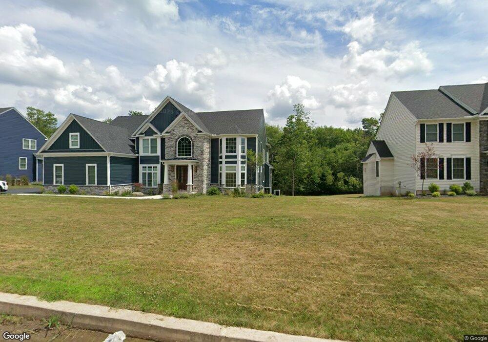 1216 Woodberry Dr, Mountain Top, PA 18707 - photo 1