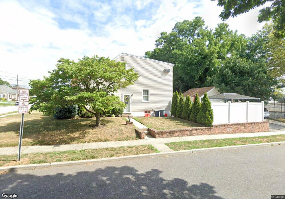 263 Jefferson St, Franklin Square, NY 11010 - photo 1