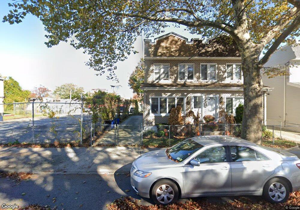 11029 Union Hall St, Jamaica, NY 11433 - photo 1