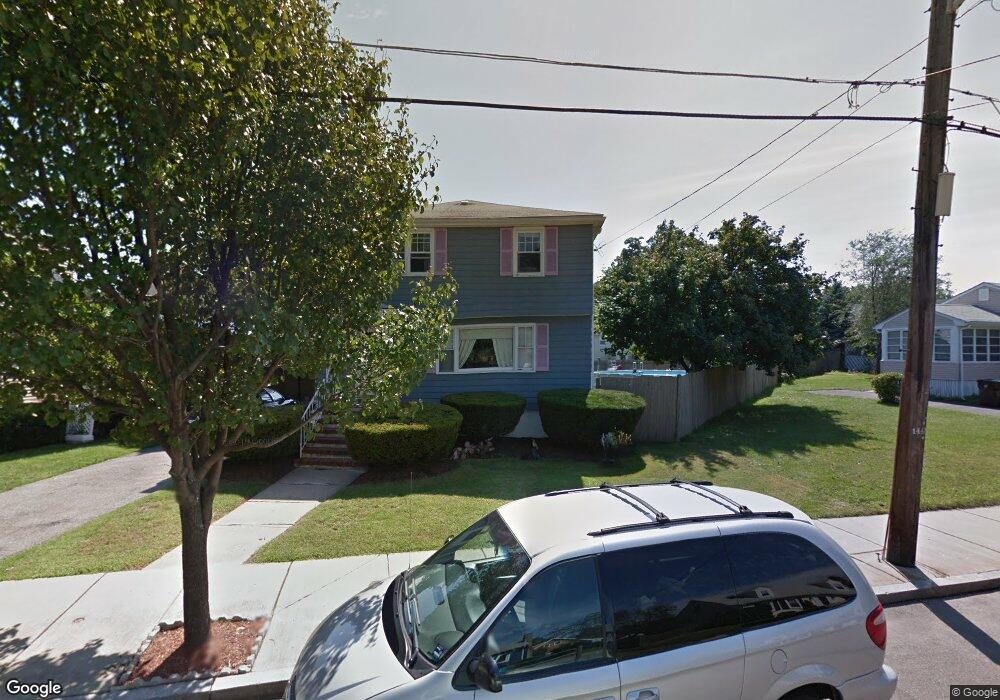 113 Grover St, Everett, MA 02149 - photo 1