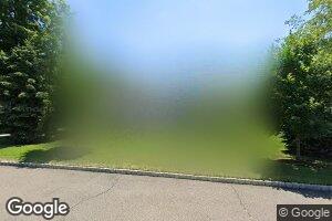 7 Folding Farm Ct, Woodcliff Lake, NJ 07677