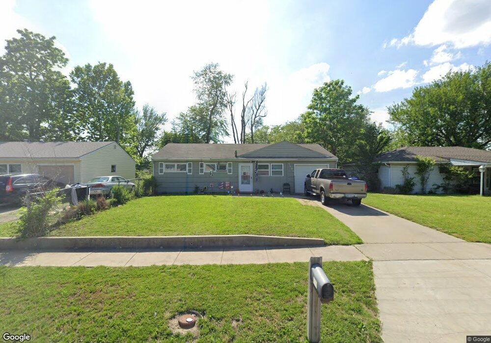3521 SE Adams St, Topeka, KS 66605 - photo 1